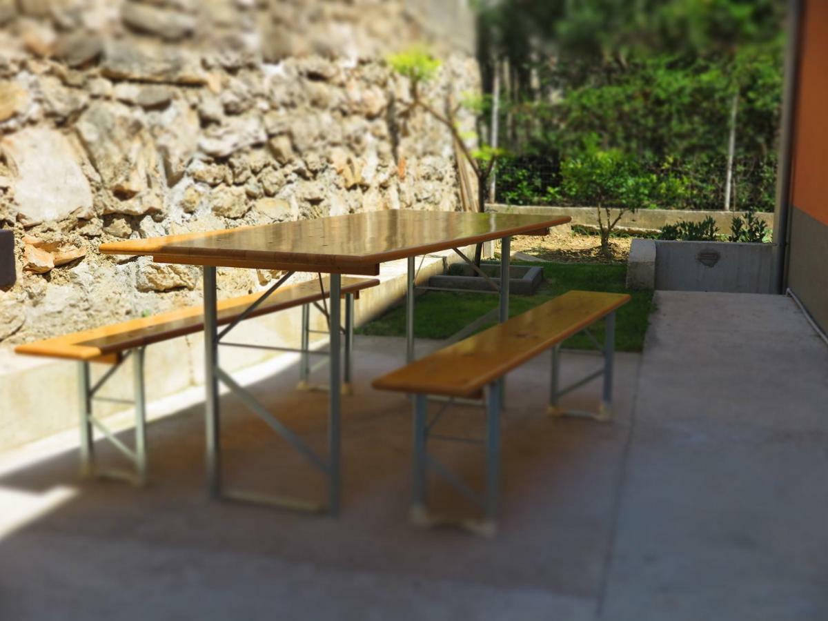 Apartment Gamma With Hydromassage Mini Pool Near Split Žrnovnica Екстериор снимка