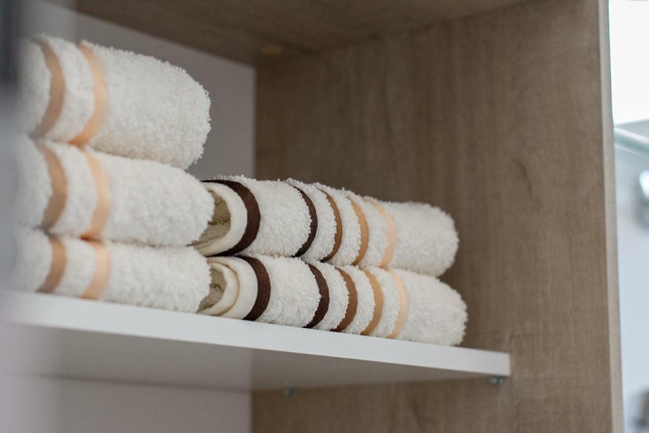 Apartment Gamma With Hydromassage Mini Pool Near Split Žrnovnica Екстериор снимка